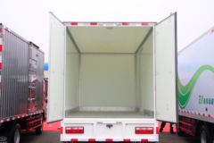 南骏汽车 瑞捷D30EG 4.15米单排纯电动厢车轻卡93kWh