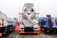 南骏汽车 瑞吉J30D 140马力 4X2 3.37方混凝土搅拌车(NJP5160GJBPPB38V)