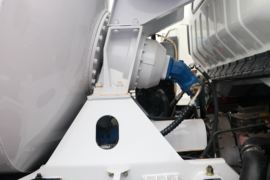 瑞吉J30&nbsp;混凝土搅拌车上装                                                图片