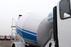 南骏汽车 瑞吉J30D 140马力 4X2 3.37方混凝土搅拌车(NJP5160GJBPPB38V)