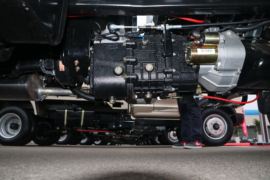 瑞逸F系&nbsp;自卸车底盘                                                图片