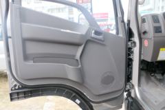 现代商用车 致道500M 156马力 4.165米单排仓栅轻卡(CNJ5041CCYQDA33V)