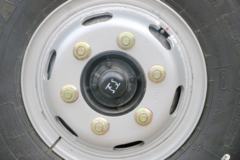 现代商用车 致道500M 156马力 4.165米单排仓栅轻卡(CNJ5041CCYQDA33V)