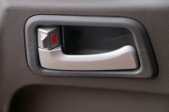 现代商用车 致道500M 130马力 3.835米排半厢式轻卡(CNJ5041XXYQDA33V) 现代商用车 致道500M 130马力 3.835米排半厢式轻卡(CNJ5041XXYQDA33V)