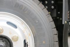 现代商用车 致道300MII 130马力 3.85米排半栏板轻卡(CNJ1041ZDB33V)