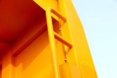 江淮 格尔发K3W重卡 350马力 8X4 5.6米自卸车(HFC3311P1K5H24S3V)