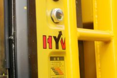 江淮 格尔发K3W重卡 350马力 8X4 5.6米自卸车(HFC3311P1K5H24S3V)