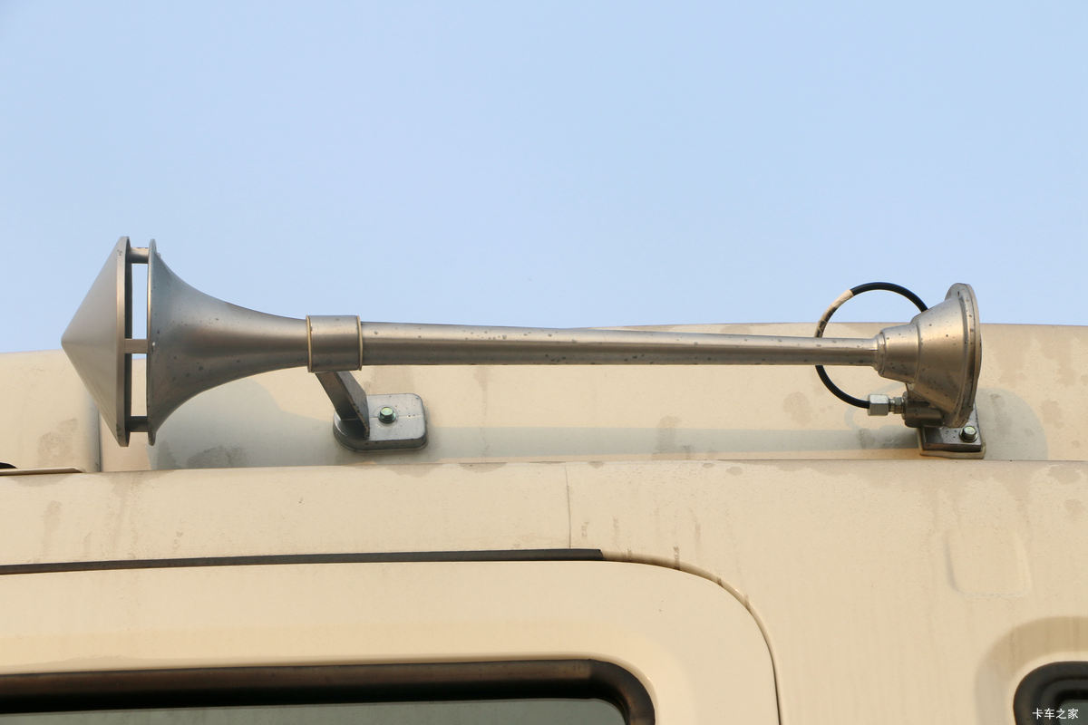 ���� �����K5L 160���� 4X2 ѹ��ʽ�������䳵(HFC5140ZYSVZ)���