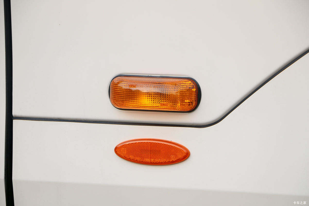 ���� �����K5L 160���� 4X2 ѹ��ʽ�������䳵(HFC5140ZYSVZ)���