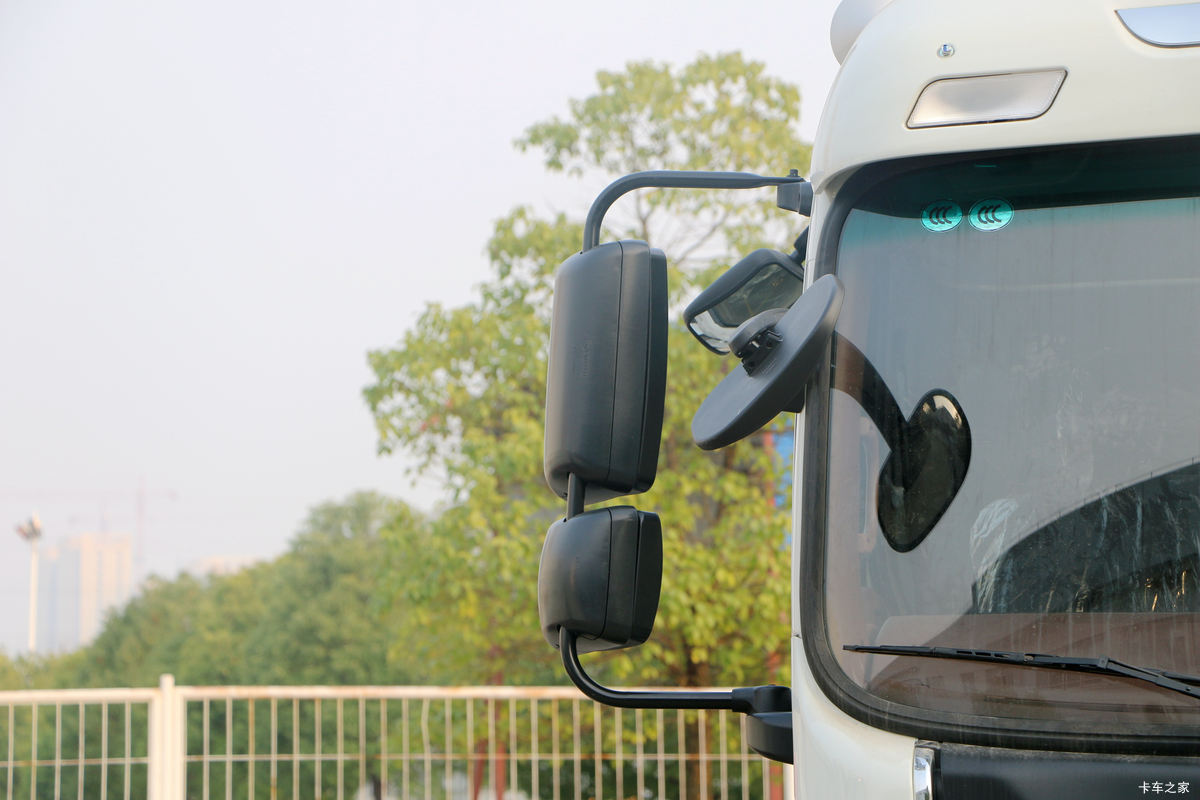 ���� �����K5L 160���� 4X2 ѹ��ʽ�������䳵(HFC5140ZYSVZ)���