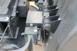 格尔发K5&nbsp;垃圾运输车底盘图片