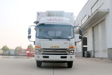 江淮 帅铃Q6 141马力 冷藏车底盘(HFC5043XLCV3Z)