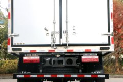 江淮 帅铃Q6 152马力 4.015米单排冷藏车(HFC5043XLCP71K3C2V)