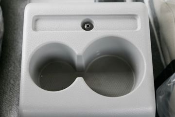 �������ó� ����п� 160���� 4X2 6.75����ʽ�ػ���ͼƬ