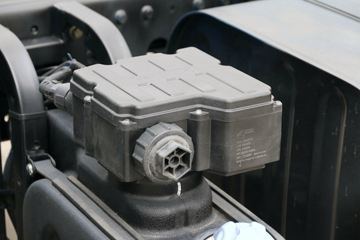 �������ó� ����п� 160���� 4X2 6.75����ʽ�ػ���ͼƬ