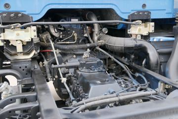 �������ó� ����п� 160���� 4X2 6.75����ʽ�ػ���ͼƬ