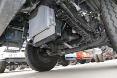 东风商用车 天锦中卡 160马力 4X2 6.75米厢式载货车(DFH5110XXYBX1V)