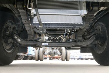 �������ó� ����п� 160���� 4X2 6.75����ʽ�ػ���ͼƬ