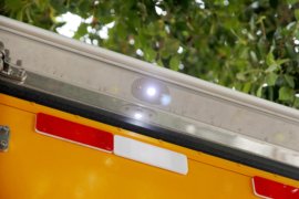 轩德E9 电动冷藏车上装图片