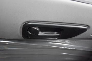 ���� ����T25 185���� 4X2 3.8����ж��(��130ǰ�ö�)(EQ3041L8GDAAC)ͼƬ