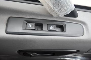 ���� ����T25 185���� 4X2 3.8����ж��(��130ǰ�ö�)(EQ3041L8GDAAC)ͼƬ