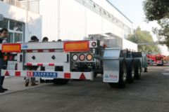中集华骏 45英尺三桥小鹅颈钢铝骨架车