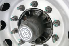 中集华骏 13米骏龙L400三桥帘布仓栅式半挂车