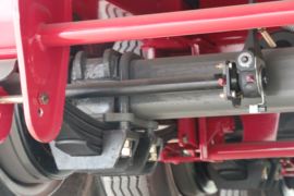 13.75米系列&nbsp;低平板半挂车底盘图片