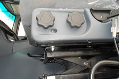 华菱重卡 336马力 8X4 8.5米自卸车(HN3262P34D6M3) 华菱重卡 336马力 8X4 8.5米自卸车(HN3262P34D6M3)