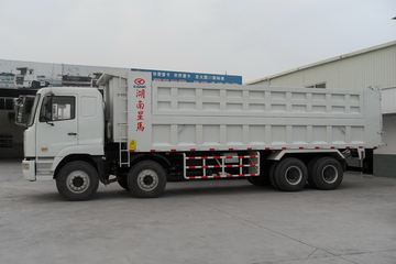 华菱重卡 340马力 8X4 9.6米自卸车(HN3260P34D6M3)