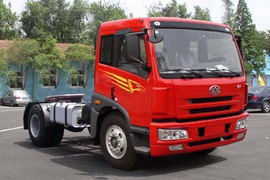 悍威J5M&nbsp;牵引车外观                                                图片