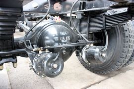 瑞龙&nbsp;载货车底盘                                                图片