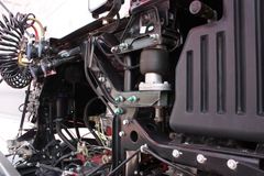 广汽日野 700系列重卡 350马力 6X4 牵引车(高顶)(YC4250SS8PK)