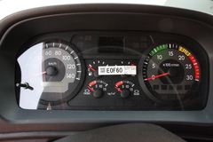 广汽日野 700系列重卡 350马力 6X4 牵引车(高顶)(YC4250SS8PK)