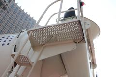 广汽日野 700系列 350马力 6X4 混凝土搅拌车(YC5250GJBFS2PM4)