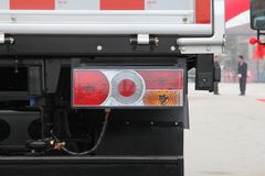 东风 凯普特N300 130马力 3.1米双排栏板轻卡(EQ1040D9BDD) 东风 凯普特N300 130马力 3.1米双排栏板轻卡(EQ1040D9BDD)