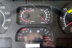 江淮 格尔发A3系列重卡 240马力 8X4 栏板载货车(HFC1314KR1T) 江淮 格尔发A3系列重卡 240马力 8X4 栏板载货车(HFC1314KR1T)