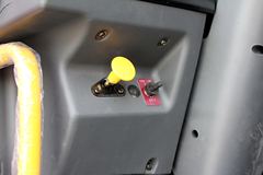 江淮 格尔发A3系列重卡 240马力 8X4 栏板载货车(HFC1314KR1T) 江淮 格尔发A3系列重卡 240马力 8X4 栏板载货车(HFC1314KR1T)