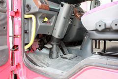 江淮 格尔发A3系列重卡 240马力 8X4 栏板载货车(HFC1314KR1T) 江淮 格尔发A3系列重卡 240马力 8X4 栏板载货车(HFC1314KR1T)