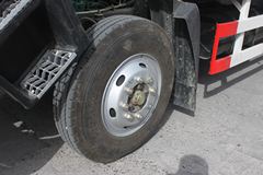 江淮 格尔发A3系列中卡 150马力 4X2 厢式载货车(HFC5162XXYK1R1T)(亮剑者II中卡)