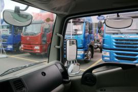 东风凯普特底盘&nbsp;冷藏车驾驶室图片