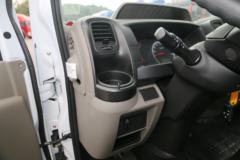 东风 凯普特K6-N 140马力 4X2 4.085米活鱼海鲜厢式冷藏车(顺肇牌(SZP5040XLCEQ1)