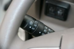 福田 欧马可S3系 143马力 4米单排医疗废物转运车(顺肇牌)(SZP5040XYYBJ9)