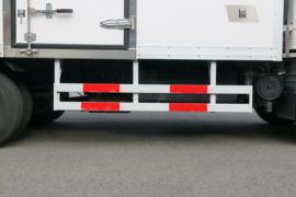 庆铃底盘&nbsp;爆破器材运输车底盘图片