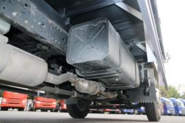 庆铃底盘&nbsp;爆破器材运输车底盘图片