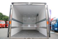 庆铃 五十铃100P 98马力 4X2 4.23米易燃气体厢式运输车(顺肇)(SZP5040XRQQL3)