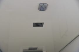 SE4&nbsp;电动冷藏车驾驶室图片