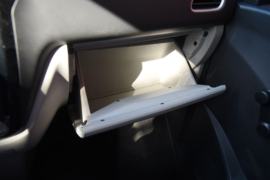 SE4&nbsp;电动冷藏车驾驶室图片