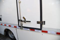 森源 SE7 7.5T 4.1米单排纯电动冷藏车(SMQ5073XLCBEV)