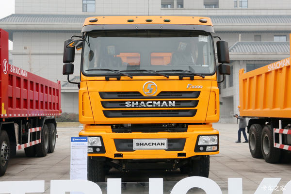 陕汽重卡 德龙F3000 超强版 380马力 8X4 7.4米LNG自卸车(SX3318DR366TL)